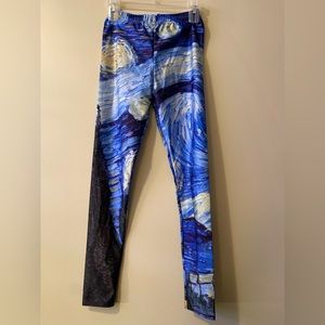 Starry Night women’s leggings size M